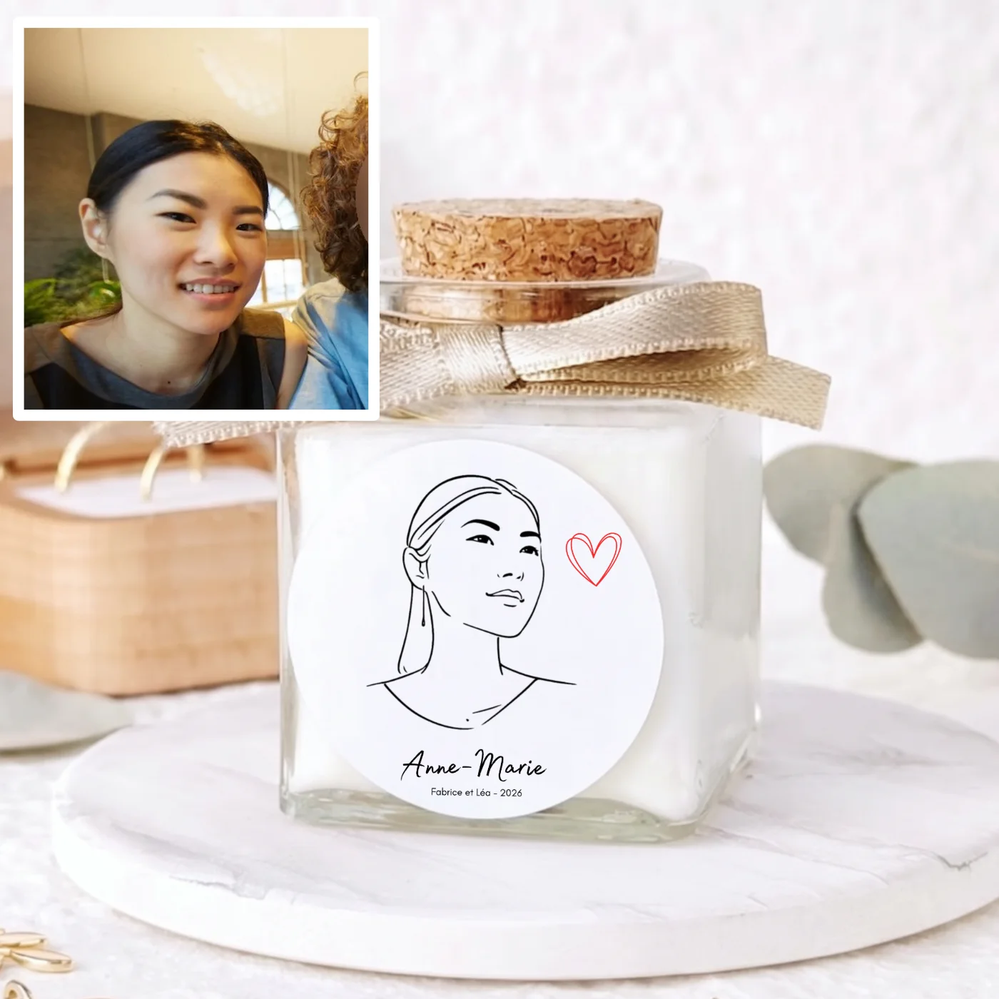 Bougie parfumée personnalisée avec portrait sur l'étiquette